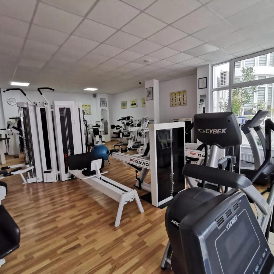 Отель Fitness House With Garden Констанца Экстерьер фото